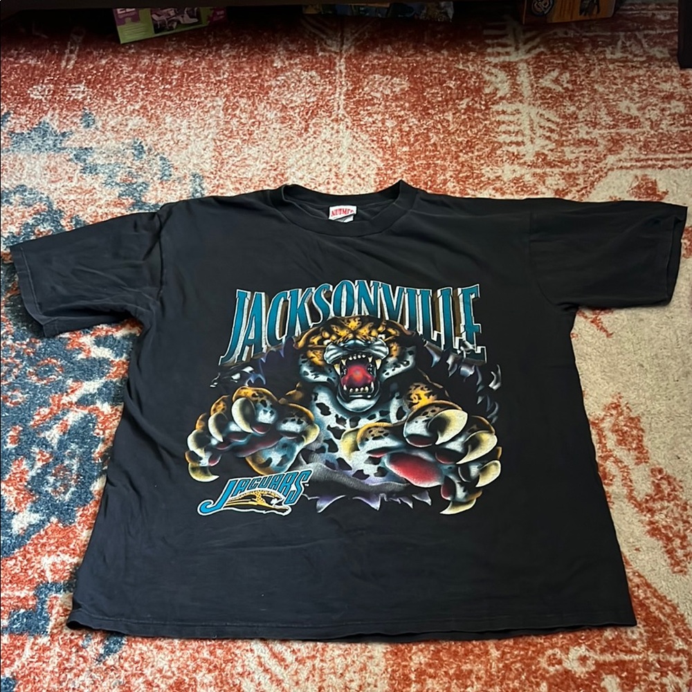 Vintage 1993 Black Jacksonville Jaguars Graphic T-shirt - Old Logo